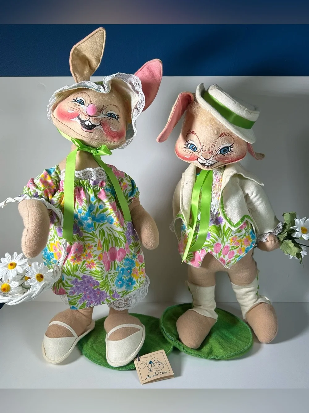 Vintage Annalee 20” Easter Bunny Rabbit Dolls Pair Mr Mrs USA Spring Floral 90’s